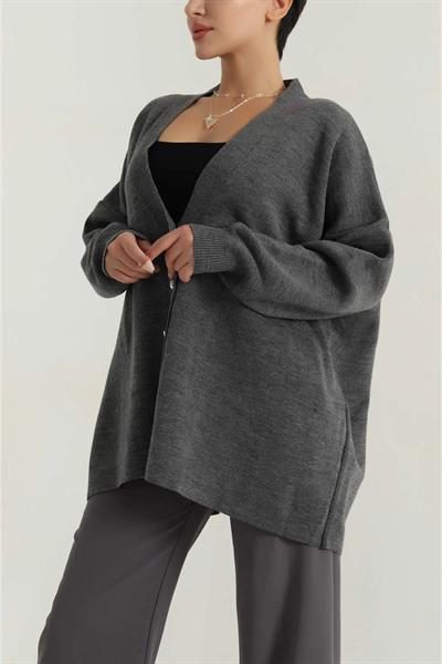 Düğmeli Oversize Triko Hırka