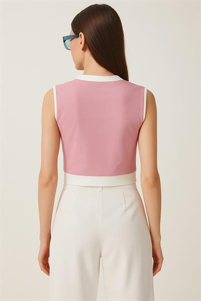 Düğmeli Süs Cep Garnili Crop Bluz