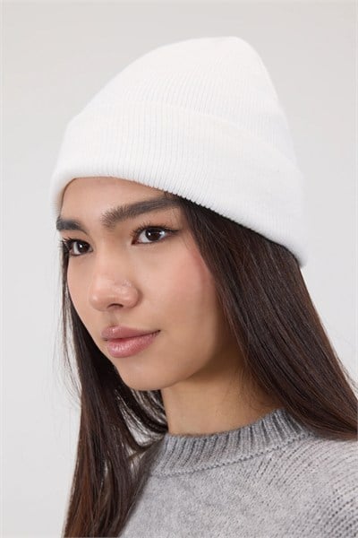 Düz Basic Bere