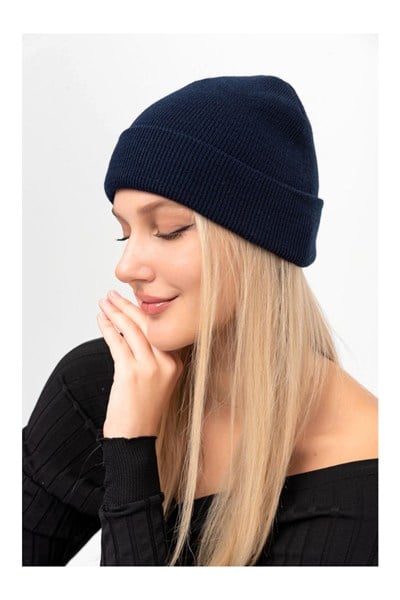 Düz Basic Bere