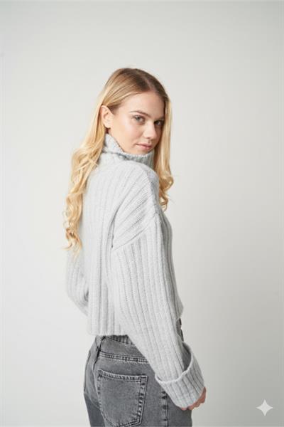 Fitilli Kolu Katlamalı Boğazlı Kazak