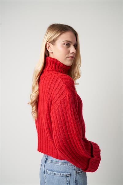 Fitilli Kolu Katlamalı Boğazlı Kazak