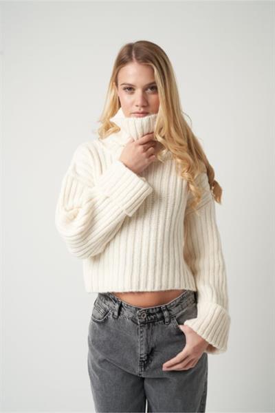 Fitilli Kolu Katlamalı Boğazlı Kazak