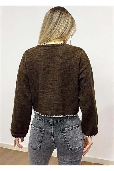 Fiyonk Detaylı Triko Örme Salaş Kısa Kazak
