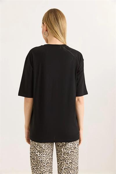 Fiyonk İşlemeli Oversize Kadın Tshirt