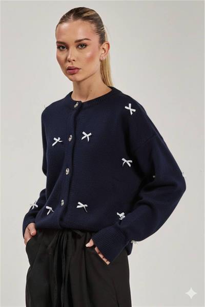 Fiyonklu Düğmeli Triko Hırka