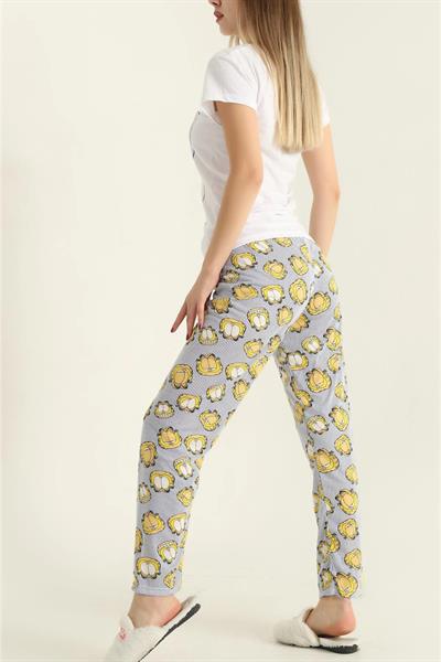 Garfield Baskılı Pijama Takımı