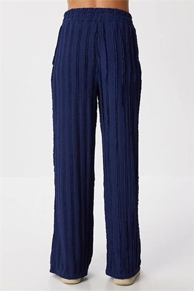 Geniş Paça Pileli Belden Bağlamalı Pantolon