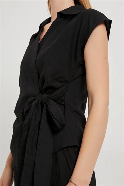 Gömlek Yaka Kolsuz Önü Bağlamalı Bluz