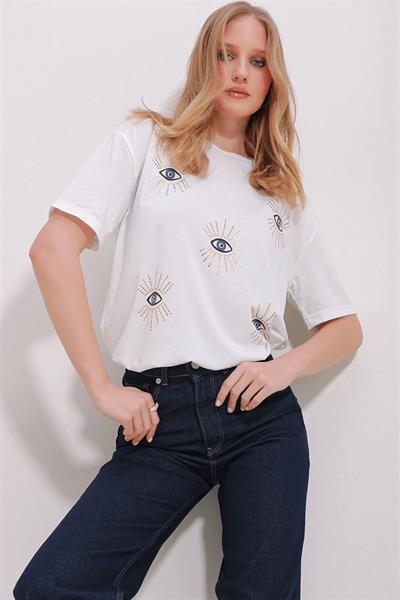 Göz Baskılı Bisiklet Yaka T-shirt