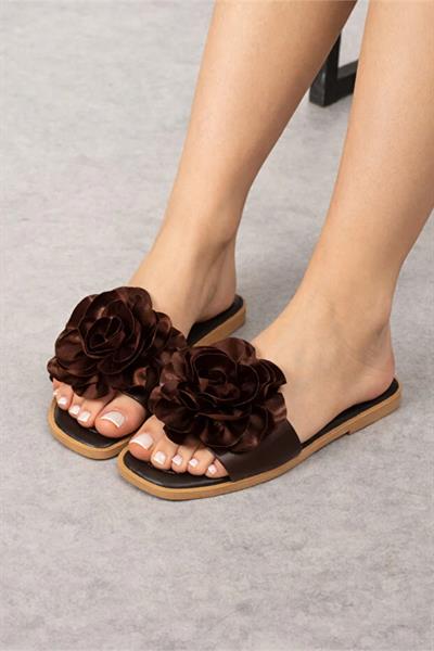 Gül Tasarımlı Kadın Terlik