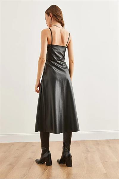 İp Askılı Deri Elbise