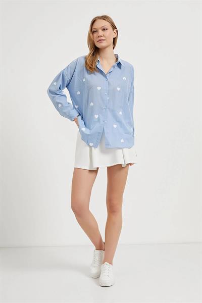 Kalp Baskılı Gömlek
