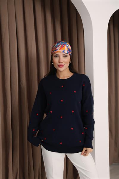 Kalp İşlemeli Bisiklet Yaka Hırka