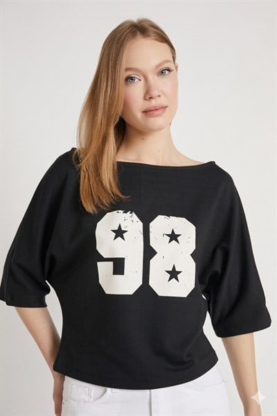 Kayık Yaka 98 Baskılı Tshirt