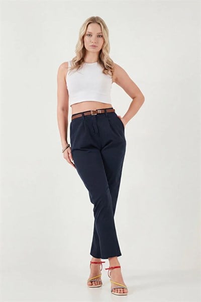 Kemerli Dar Paça Gabardin Pantolon