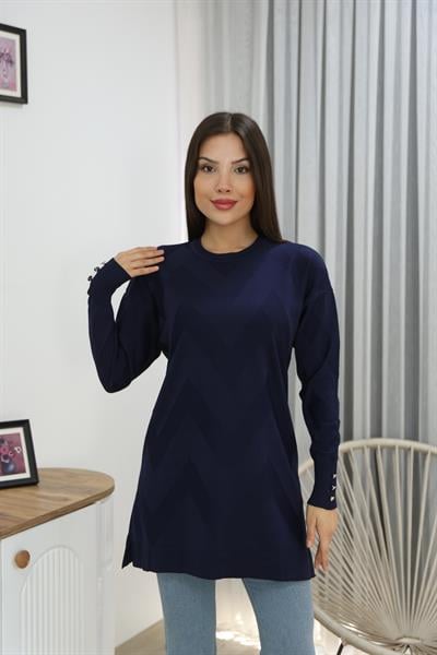 KENDİNDEN DESENLİ KOLU DÜĞMELİ TUNİK