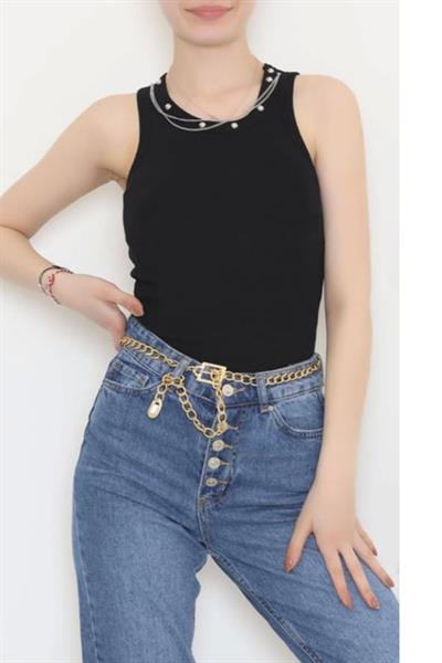 Kolye Detaylı Atlet