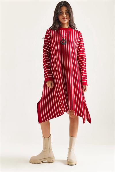 Kolyeli Çizgili Tunik