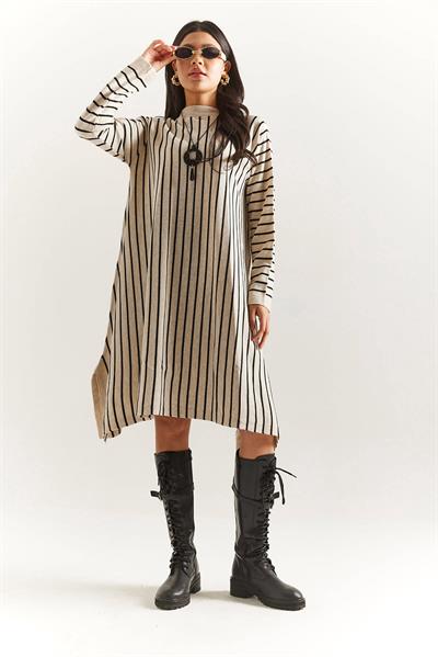 Kolyeli Çizgili Tunik