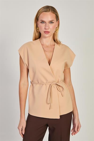 Kruvaze Yaka Tek Düğmeli İp Kemerli Yelek