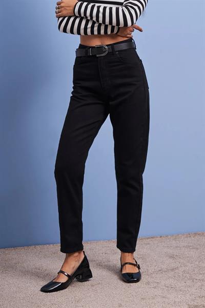 Mom Fit Kemerli Kot Pantolon