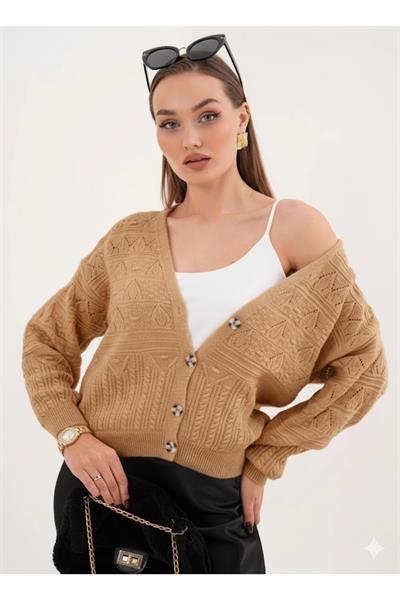 Motif Desenli Düğmeli Triko Hırka