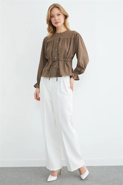 Önü Bağlamalı Kolu Gipeli Gömlek