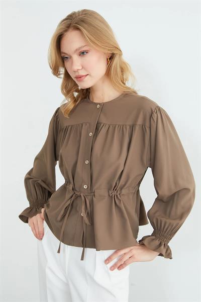 Önü Bağlamalı Kolu Gipeli Gömlek