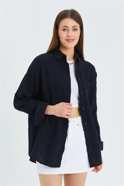 Önü Düğmeli Tek Cepli Oversize Müslin Gömlek
