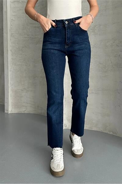 Paça Kesik Likralı Mom Jeans Pantolon