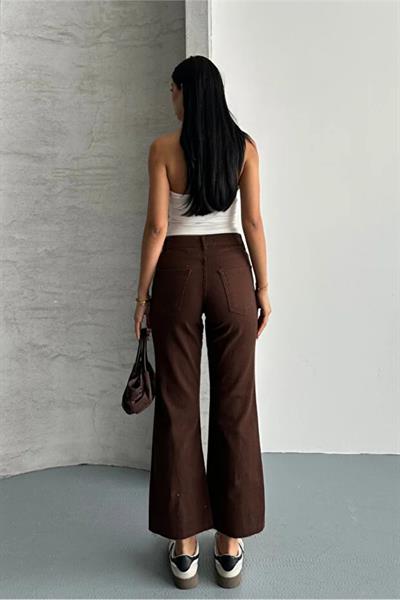 Paça Kesik Likralı Mom Jeans Pantolon