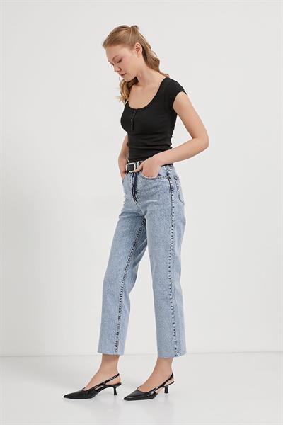 Paça Ucu Lazer Kesim Kemerli Kot Pantolon
