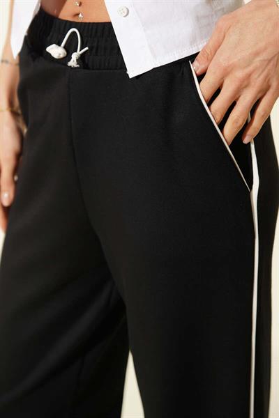 Paça ve Beli Lastikli Biyeli Eşofman Altı