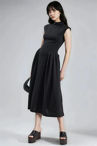 Pileli Sıfır Kol Midi Elbise
