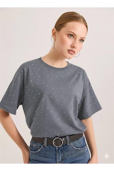 Serpme Taş Detaylı Tshirt