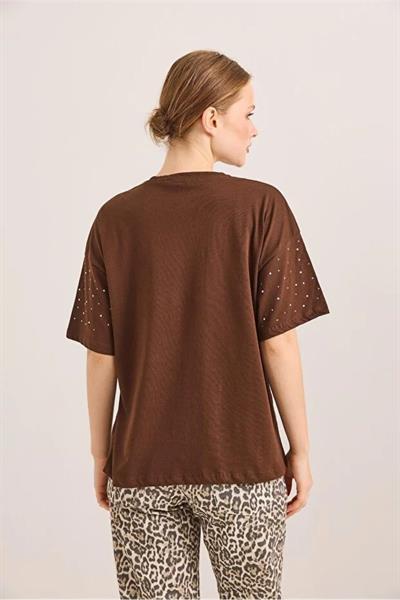 Serpme Taş Detaylı Tshirt