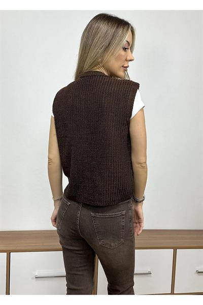 Sıfır Kol Düğmeli Triko Hırka