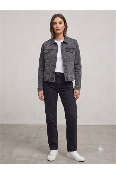 Slim Fit Cep Kapaklı Düğmeli Jean Ceket