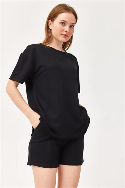 Üst Oval Tshirt Alt Çımalı Cepli Şort Takım