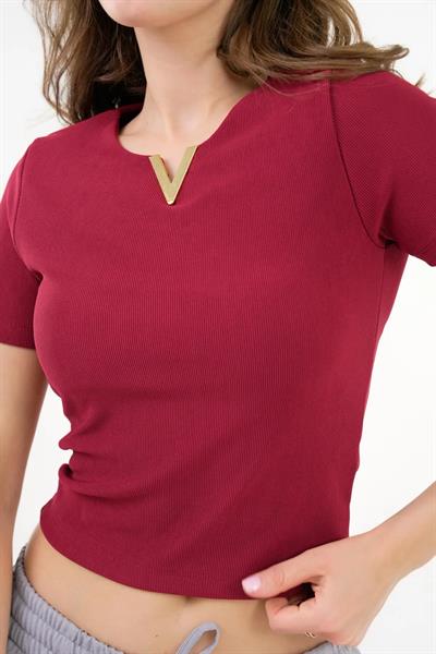 V Metal Aksesuarlı Ottoman Kumaş Crop Bluz