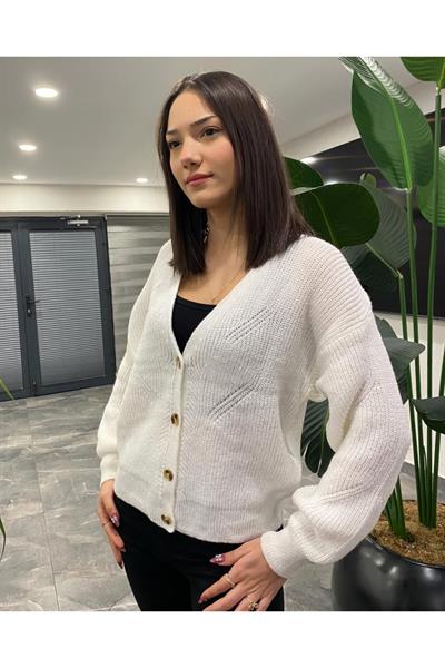 V Yaka Düğmeli Triko Hırka