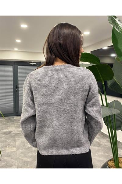 V Yaka Düğmeli Triko Hırka