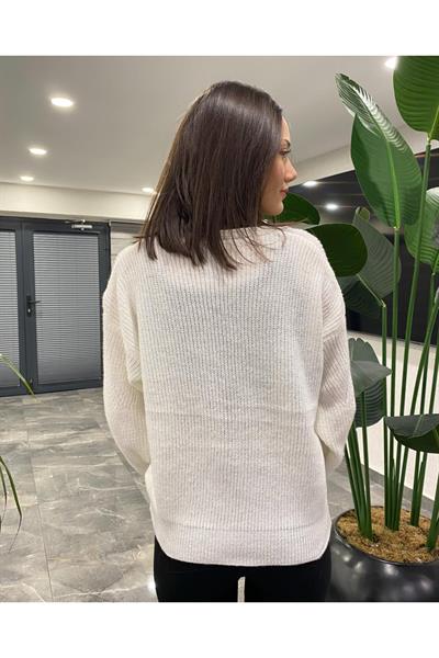 V Yaka Düğmeli Triko Hırka