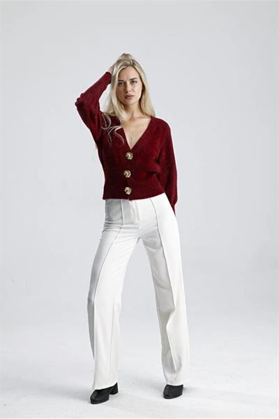 V Yaka Metal Düğmeli Angora Hırka