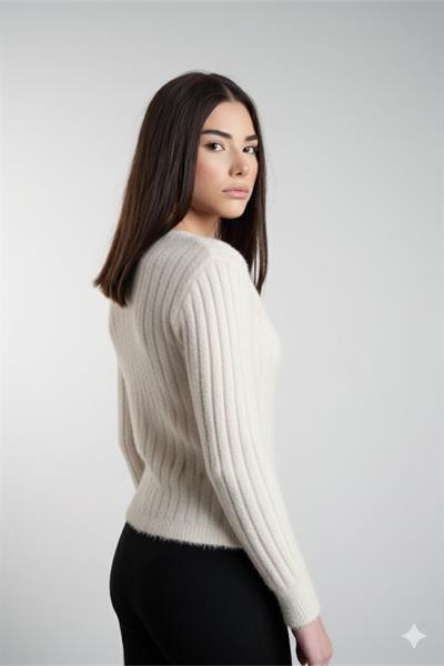 V Yaka Sakallı Triko Kazak