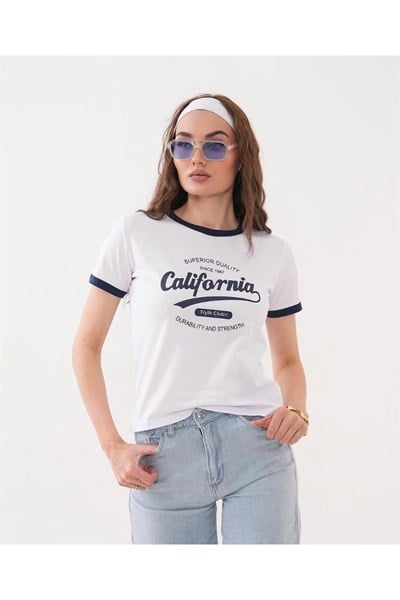 Yaka ve Kol Bilyeli California Baskılı Tshirt