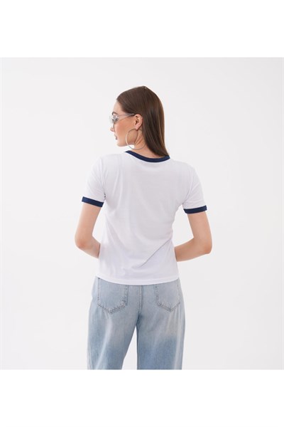 Yaka ve Kol Biyeli Önü MIAMI Nakışlı Tshirt