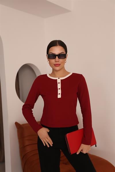 Yarım Düğme Biyeli Bluz