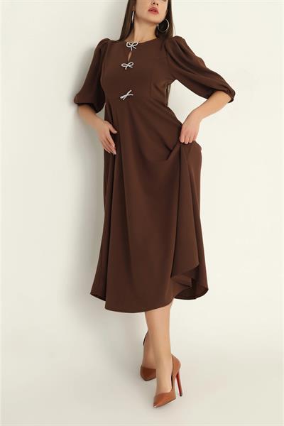 Yarım Kol Pervazlı Elbise